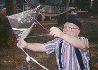 kite11.GIF (31278 bytes)